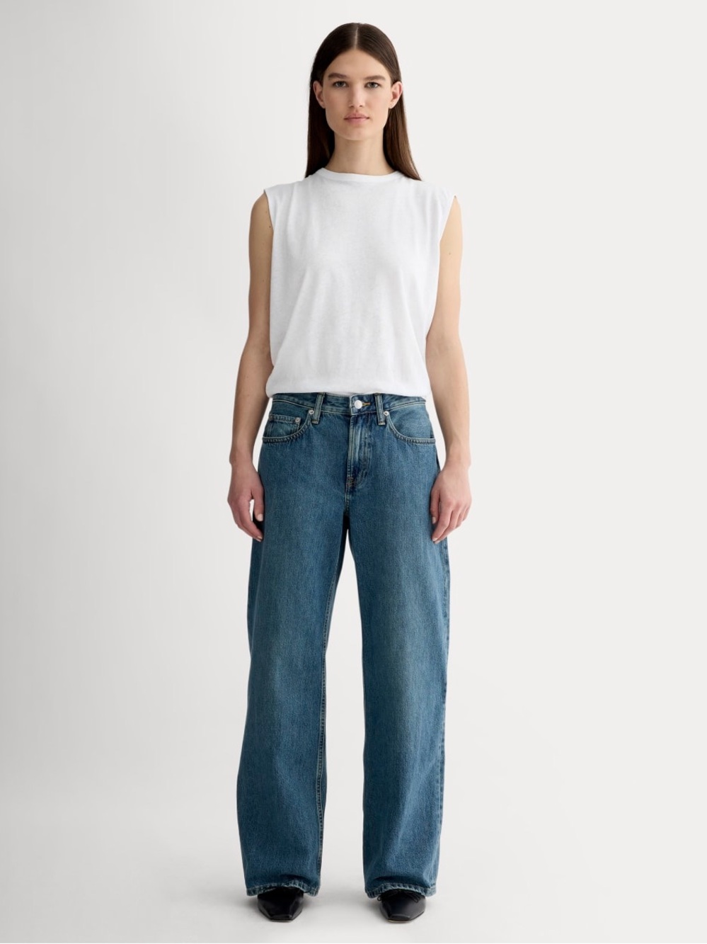 Everlane Mid-Way Wide-Leg Barrel Jeans Medium Blue Organic Cotton 28R